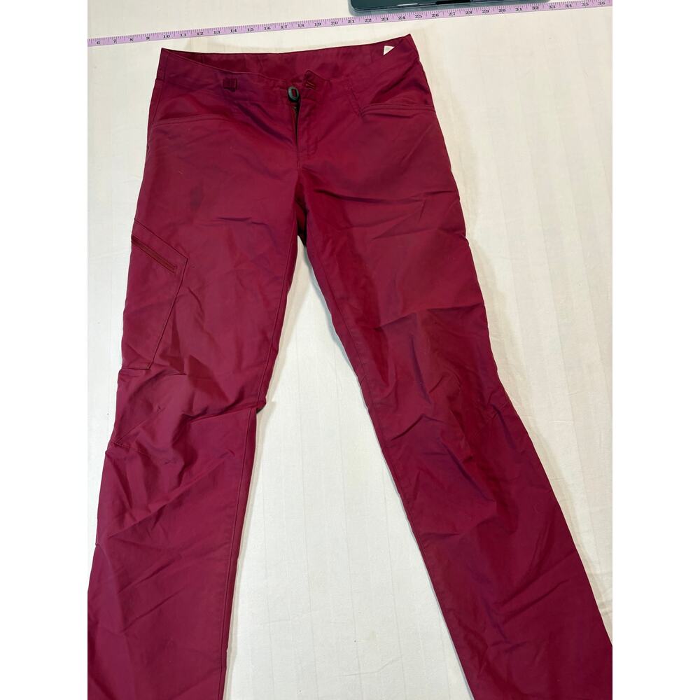Patagonia Burgundy Outdoor Hiking Pants Women’s Size 2